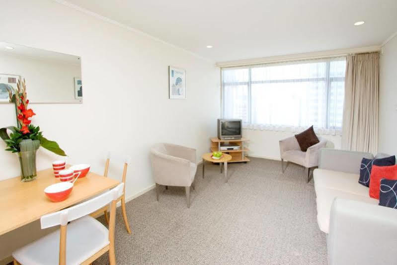 Quest On Johnston Serviced Apartments Wellington Exterior foto